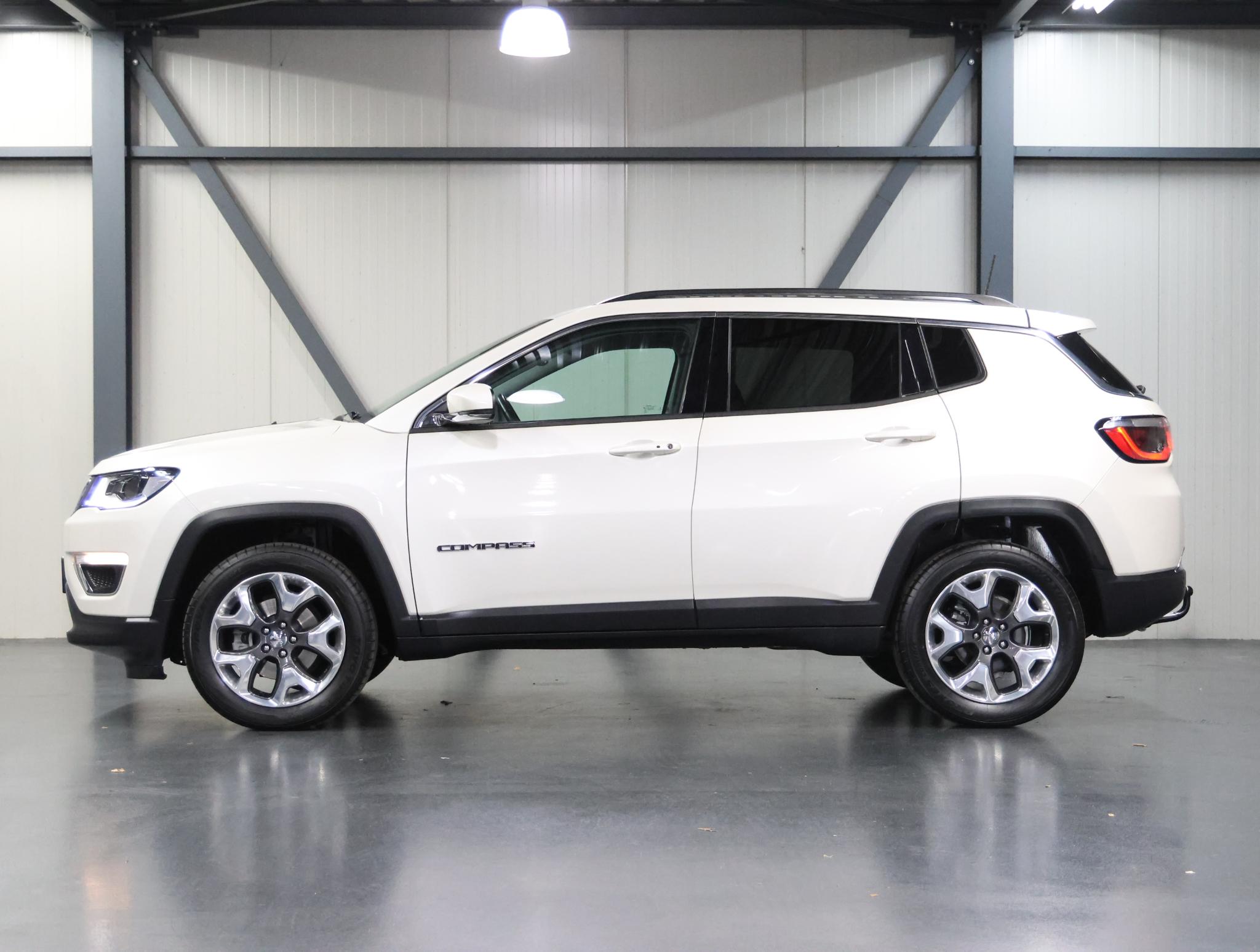 Jeep Compass 1.4 170PK MultiAir Opening Edition 4x4 - Afbeelding 2