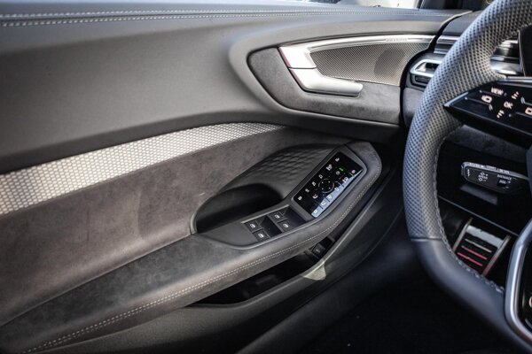 lederen/alcantara bekleding