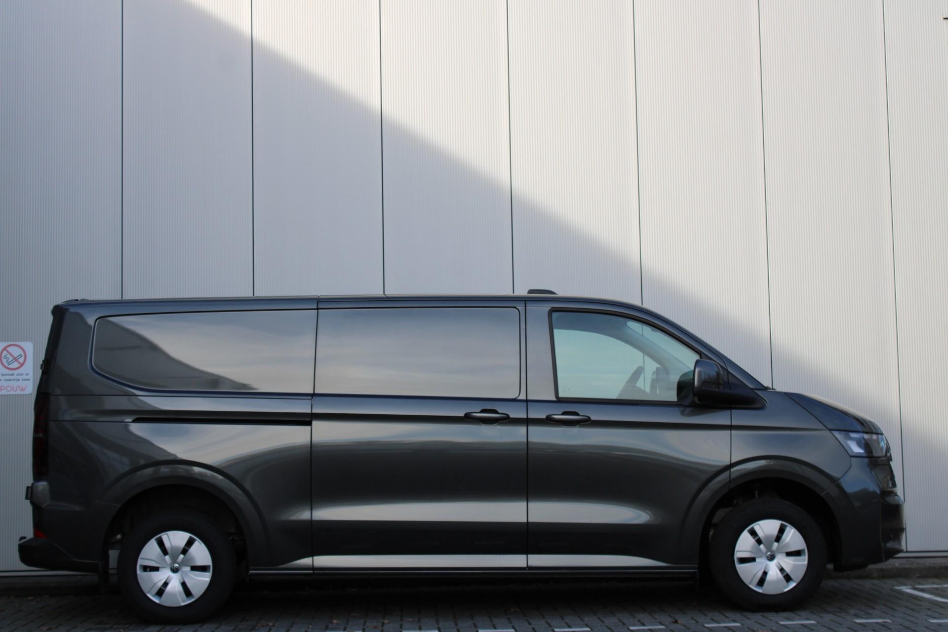 Volkswagen e-Transporter 34 218pk L2H1 Life 64 kWh - Afbeelding 3