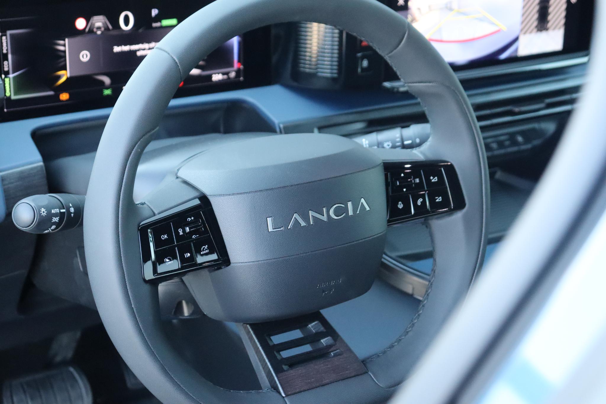 Lancia Ypsilon Edizione Cassina Limitata 51 kWh - Afbeelding 3