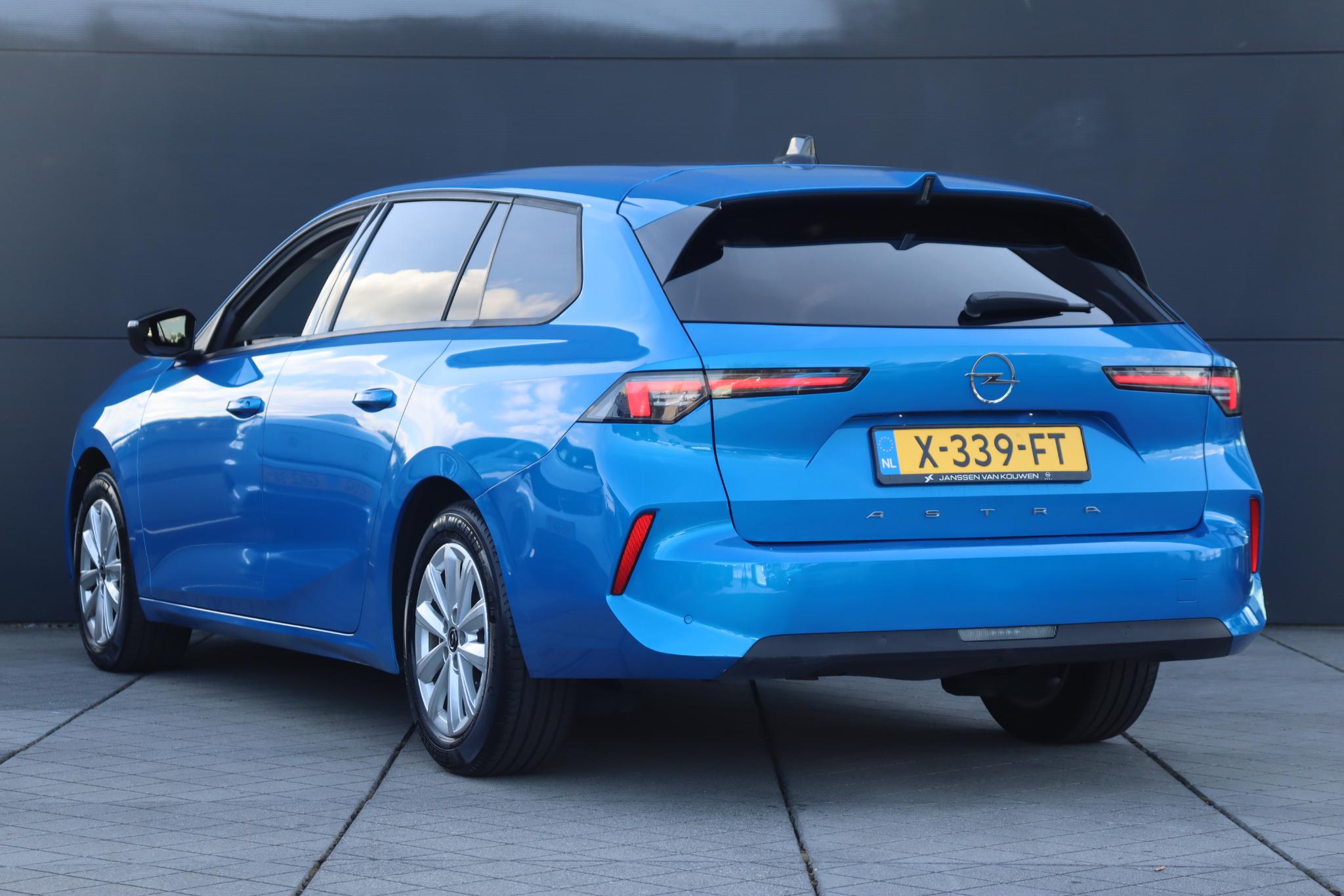 Opel Astra Sports Tourer 1.2 Level 2 - Afbeelding 3