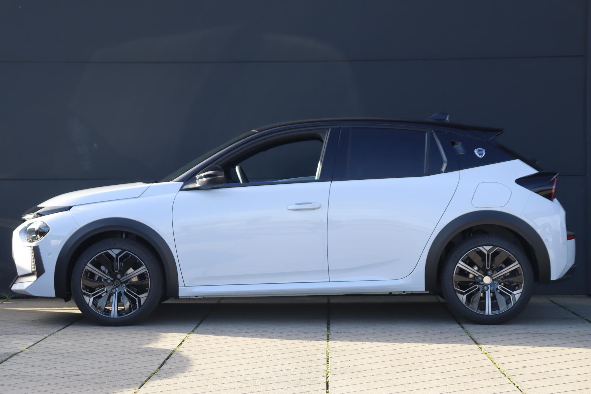 Lancia Ypsilon 1.2 Turbo Hybrid HF Line - Afbeelding 2