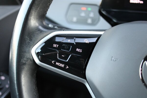 cruise control adaptief met Stop&Go cruise control adaptief met Stop&Go