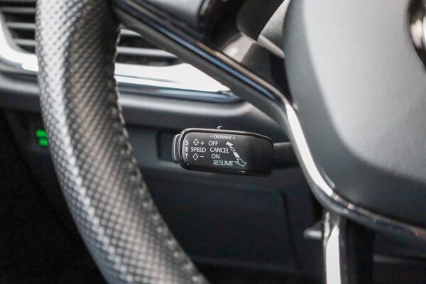 cruise control adaptief met Stop&Go cruise control adaptief met Stop&Go