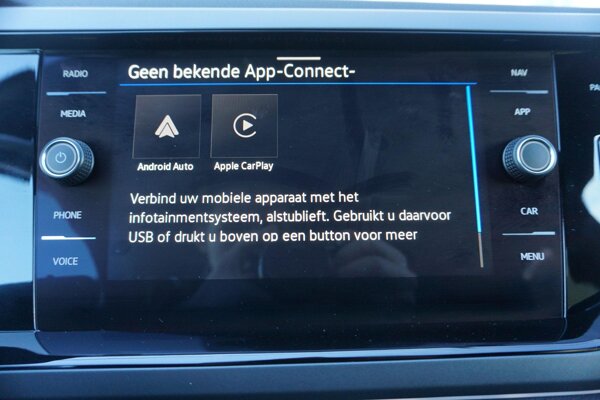 Apple Carplay/Android Auto