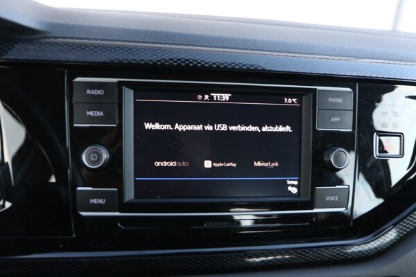 Apple Carplay/Android Auto