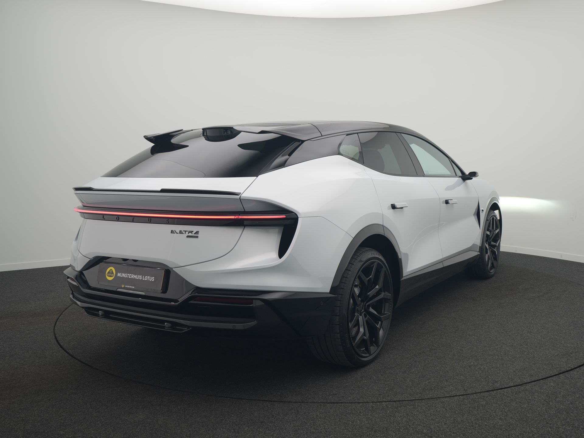 Lotus Eletre Sport SE 4WD 112kWh - Afbeelding 4