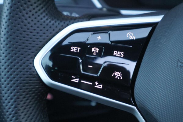 cruise control adaptief met Stop&Go cruise control adaptief met Stop&Go