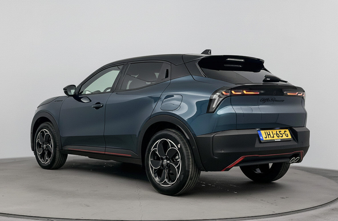 Alfa Romeo Junior 1.2 Turbo Hybrid Ibrida Speciale - Afbeelding 5