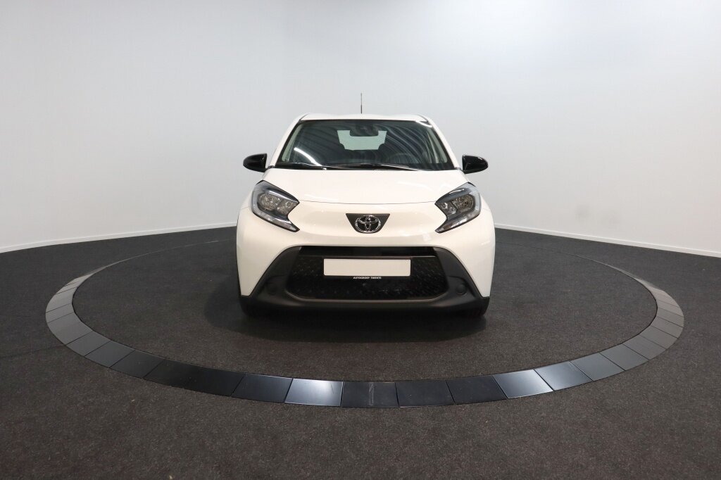 Toyota Aygo X Cruise control | CarPlay | Private lease €299 p.m. - Afbeelding 4