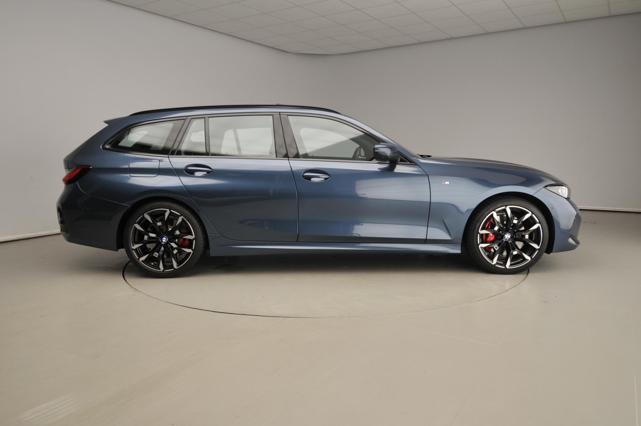 BMW 3 Serie Touring 330d xDrive - Afbeelding 4