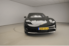 Porsche Taycan Cross Turismo 4 93 kWh - Bild 5