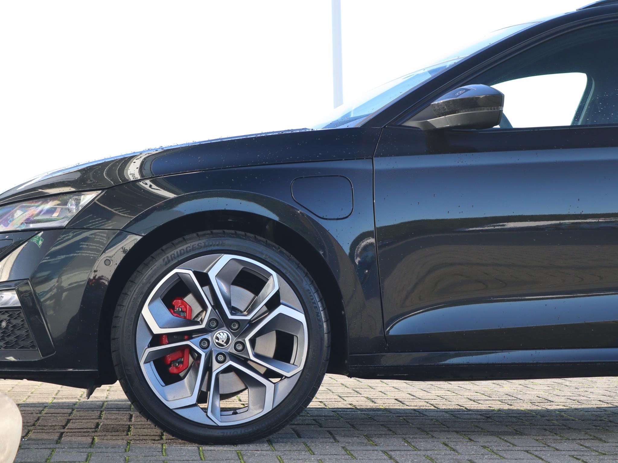 Škoda Octavia Combi 1.4 TSI 245 pk DSG RS iV PHEV Business - Afbeelding 2