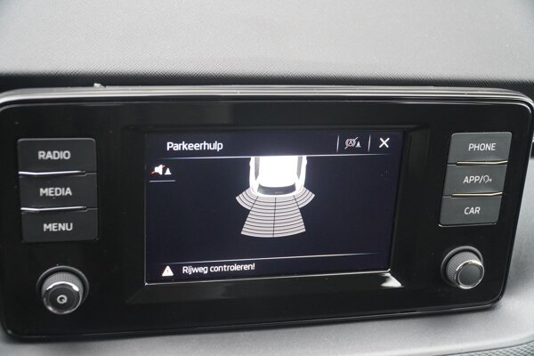 parkeersensor achter parkeersensor achter