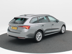 Škoda Octavia Combi 1.5 TSi 150 Pk Automaat Business Edition - Afbeelding 2