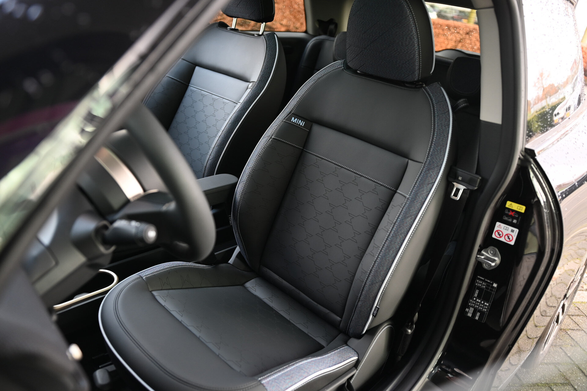 MINI Hatchback Cooper E - Afbeelding 3