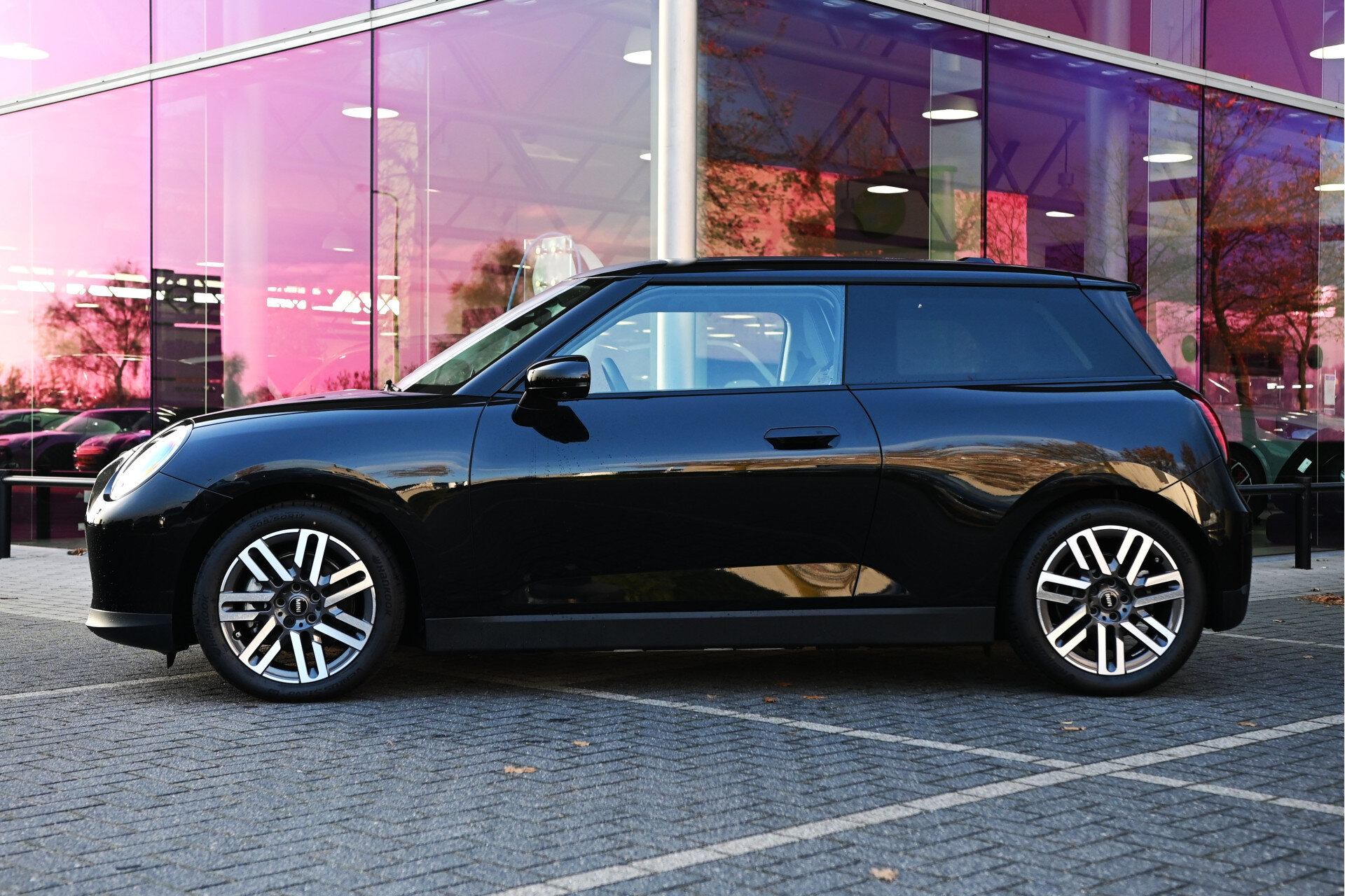 MINI Hatchback Cooper E - Afbeelding 5