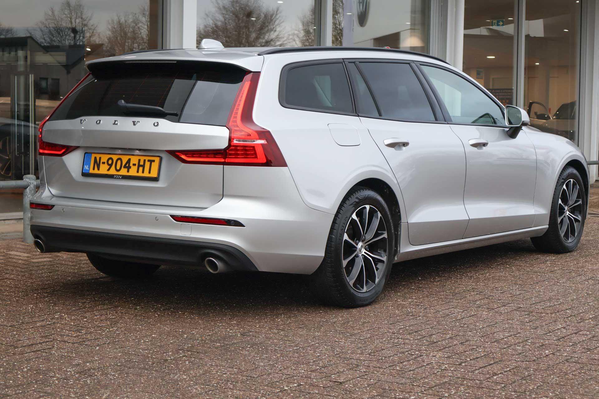 Volvo V60 2.0 B3 163pk Momentum Advantage - Afbeelding 2