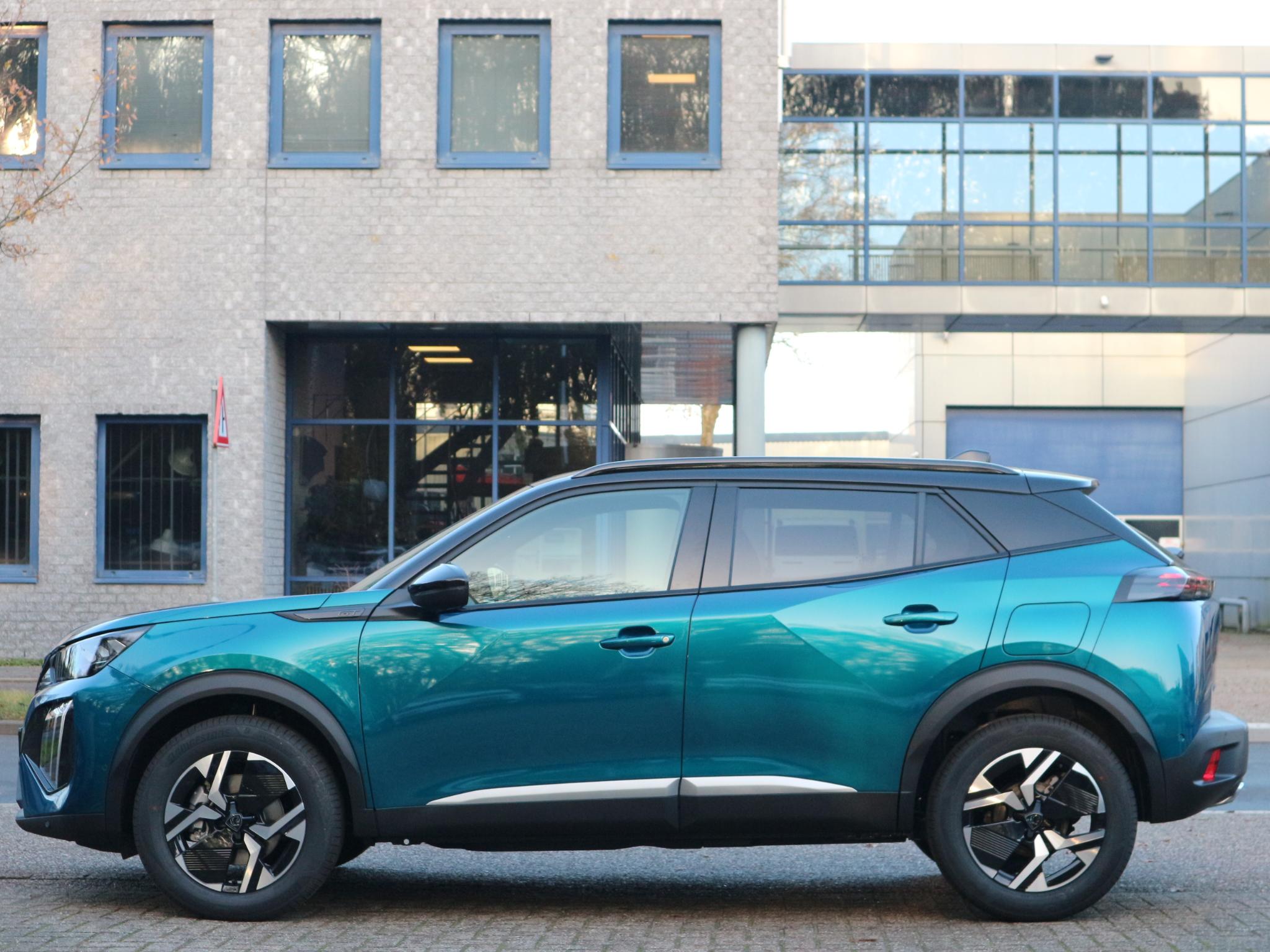 Peugeot 2008 1.2 Hybrid 145 GT - Afbeelding 2