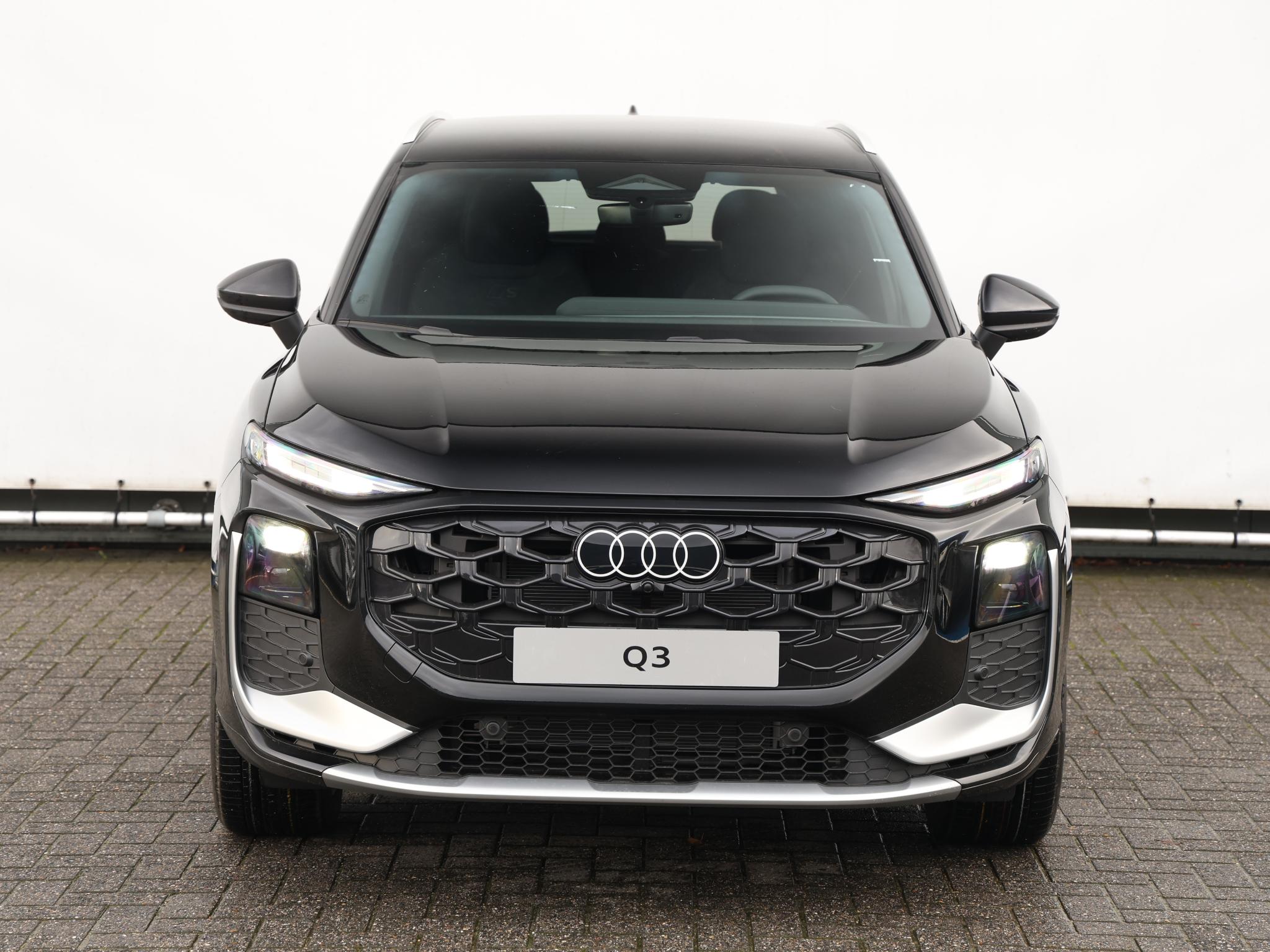 Audi Q3 S edition e-hybrid 200 kW / 272 PK Hatchback - Afbeelding 4