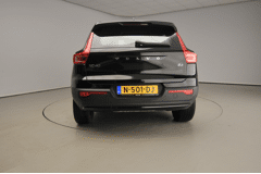 Volvo XC40 2.0 B4 Inscription - Bild 3