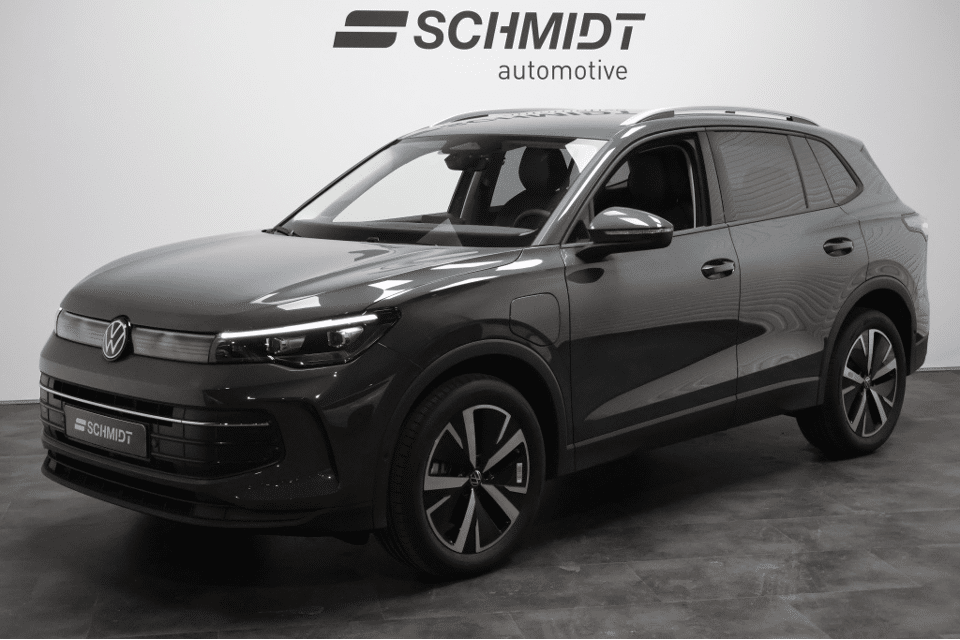 Volkswagen Tiguan 1.5 TSI eHybrid 150 kW Life | Trekhaak | Winter Pakket | LED - Afbeelding 1