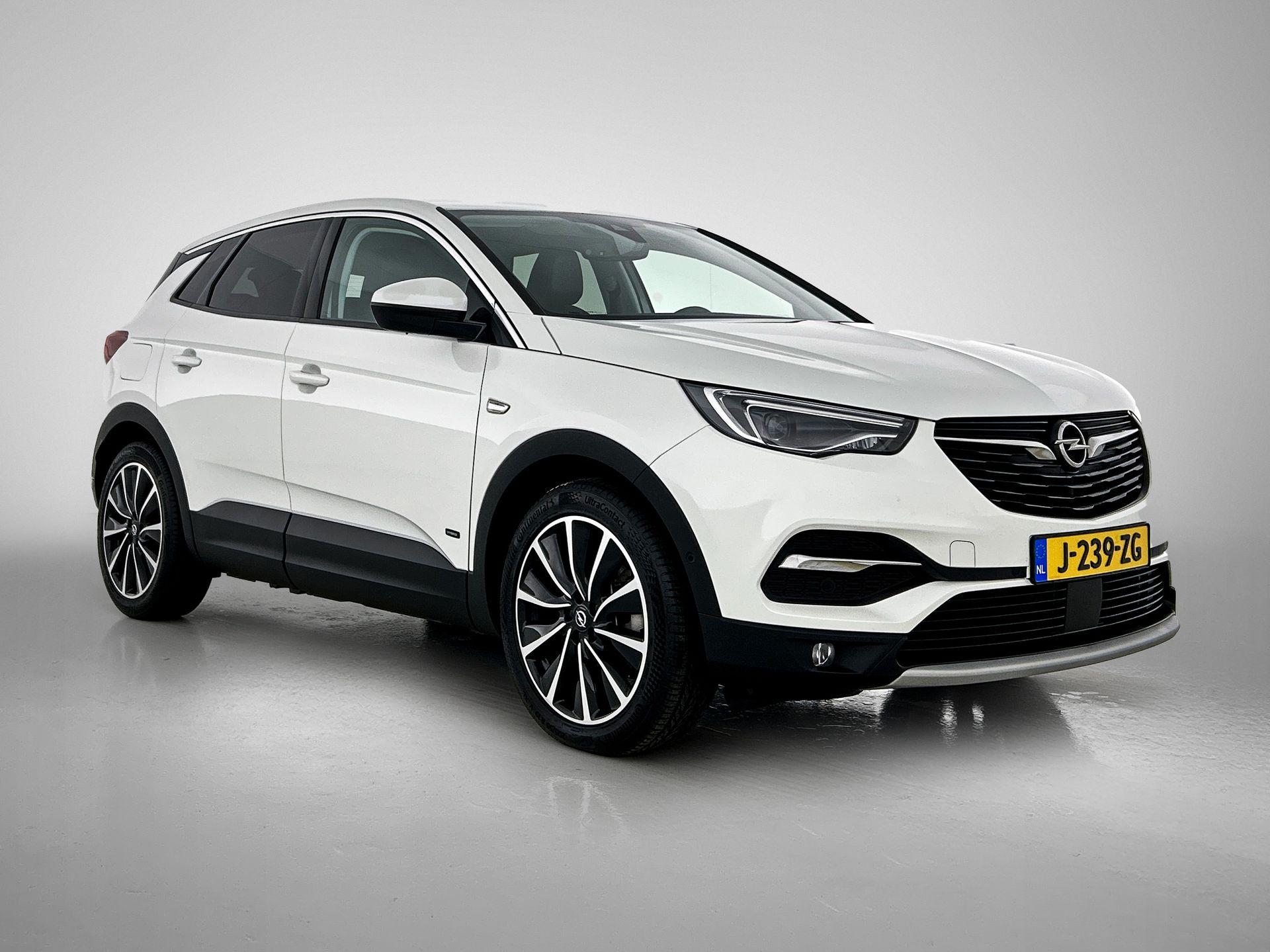 Opel Grandland X 1.6 Hybrid Business Executive 225pk Automaat - Afbeelding 2
