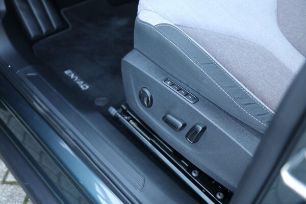 elektrisch verstelb. bestuurdersstoel met geheugen elektrisch verstelb. bestuurdersstoel met geheugen