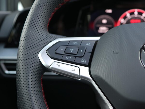 cruise control adaptief met Stop&Go en stuurhulp cruise control adaptief met Stop&Go en stuurhulp