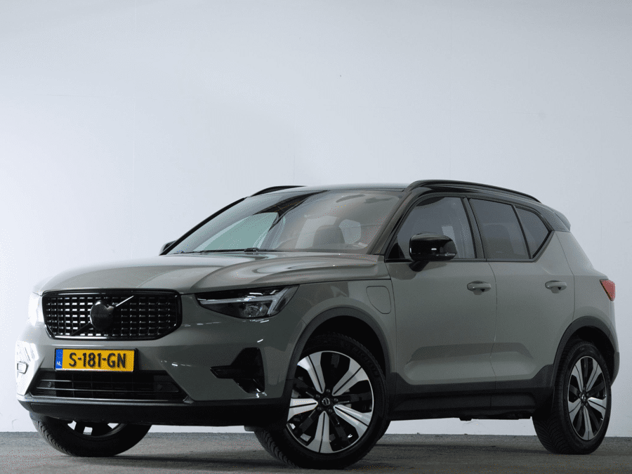 Volvo XC40 1.5 T4 211 PK Plug-in hybrid Plus Dark - Afbeelding 1