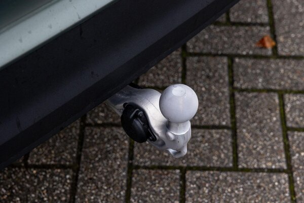 trekhaak elektrisch uitklapbaar trekhaak elektrisch uitklapbaar