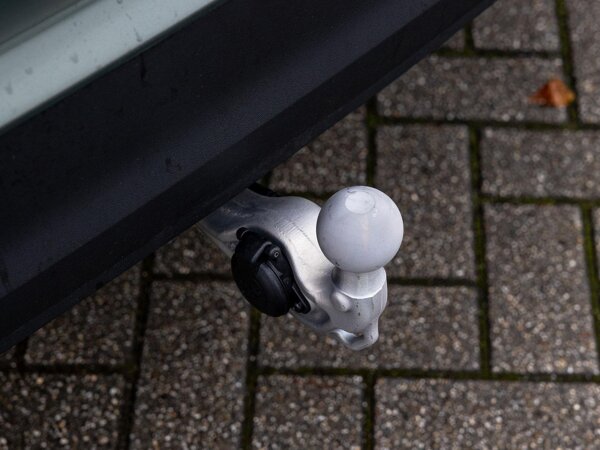 trekhaak elektrisch uitklapbaar trekhaak elektrisch uitklapbaar