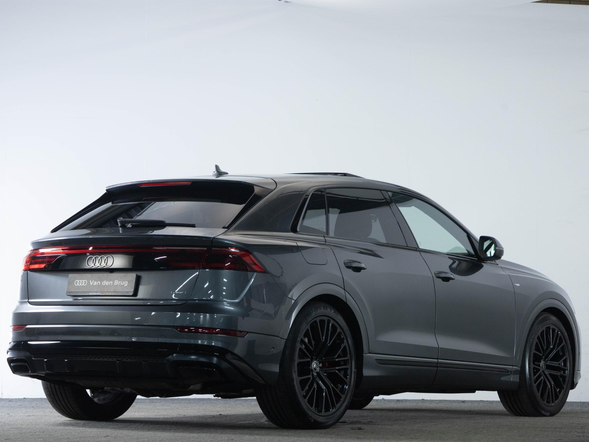 Audi Q8 S-Line 55 TFSI e 394 PK QUATTRO - Afbeelding 2