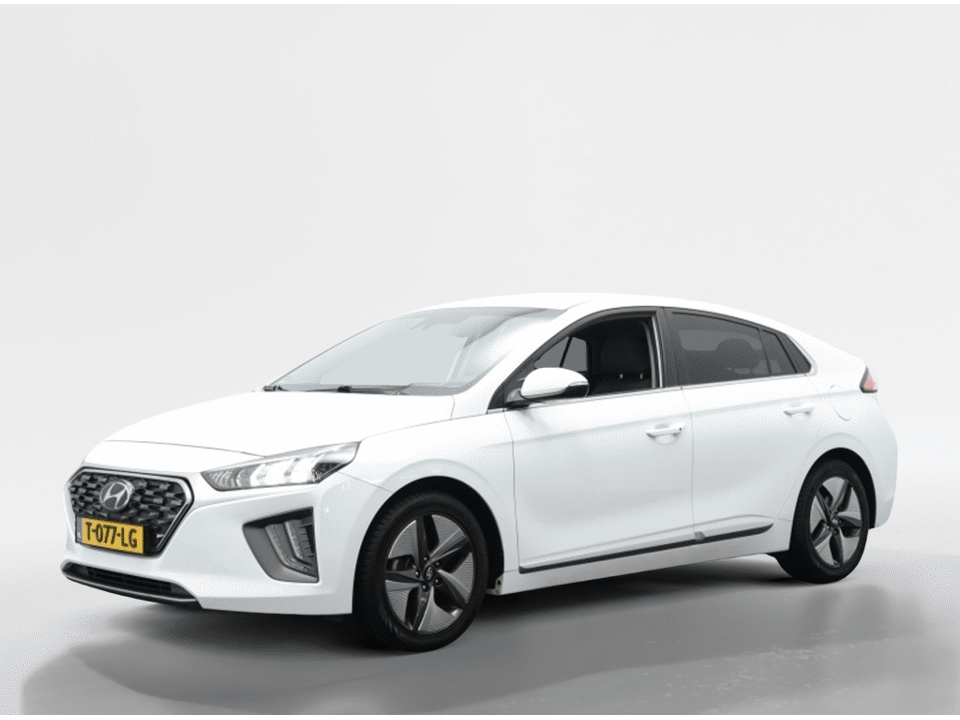 Hyundai IONIQ 1.6 GDi Comfort + | Navigatie | Camera | Premium audio | Cruise - Afbeelding 1