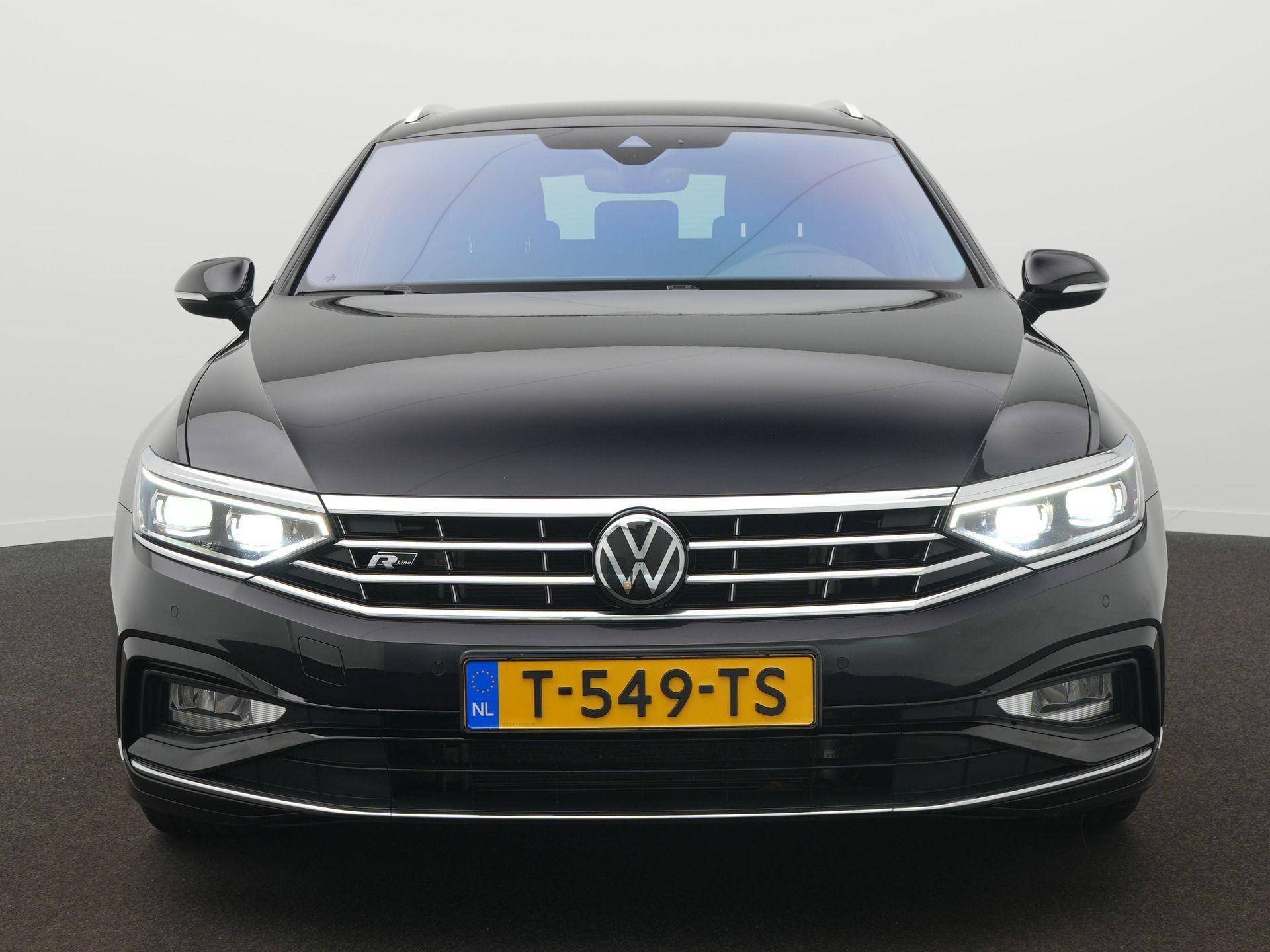 Volkswagen Passat Variant 1.5 TSI R-Line Business - Afbeelding 2