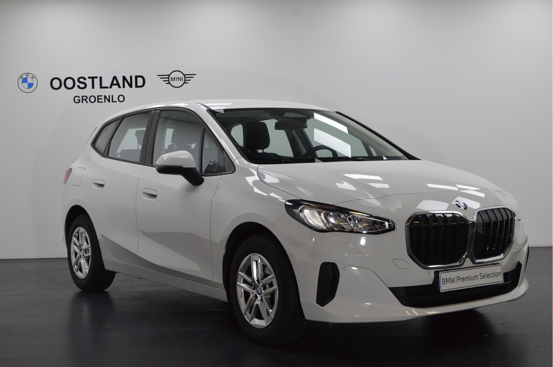 BMW 2 Serie Active Tourer 218i Automaat - Afbeelding 2