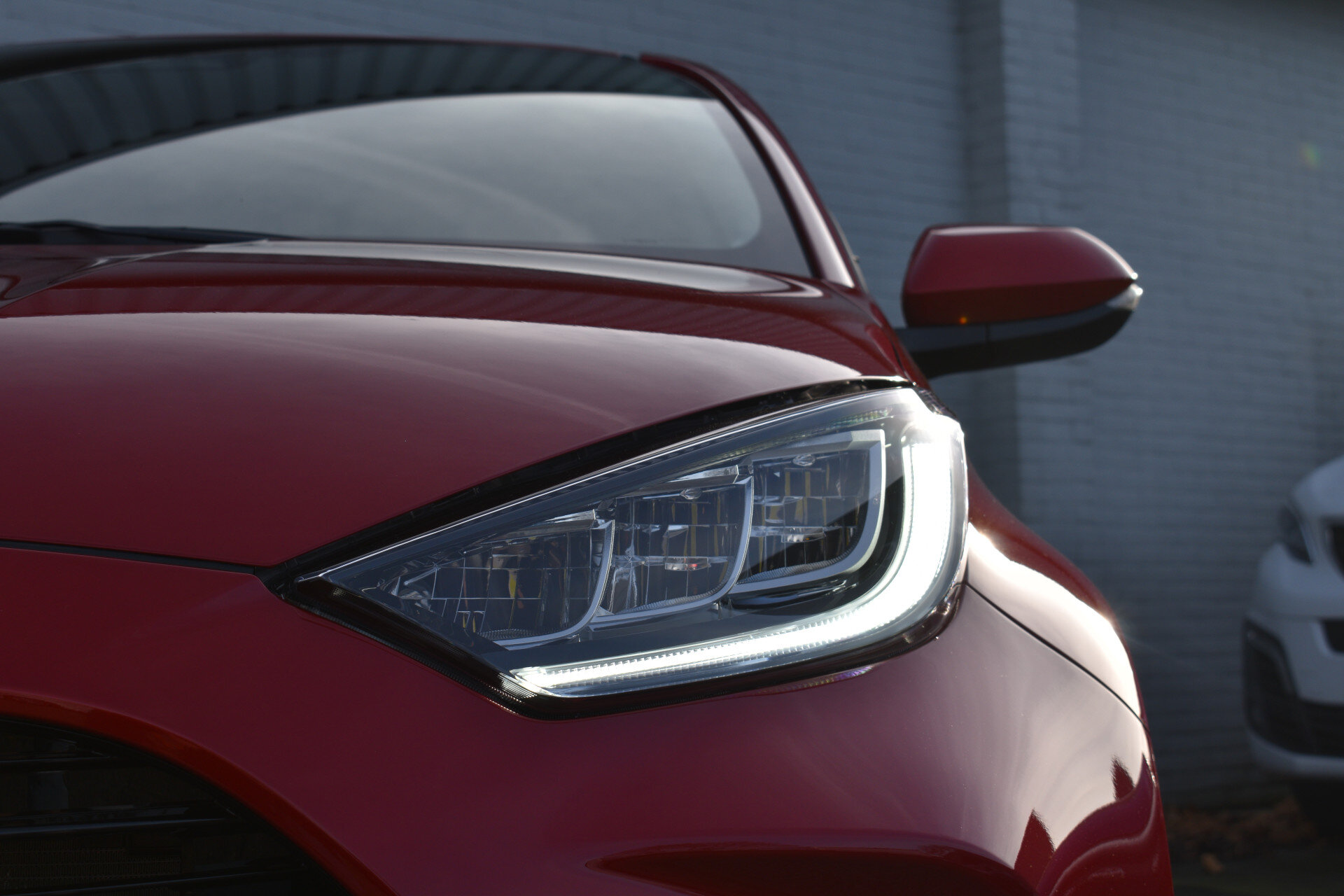 Toyota Yaris 1.5 Hybrid 115 Dynamic Automaat 116pk - Afbeelding 2