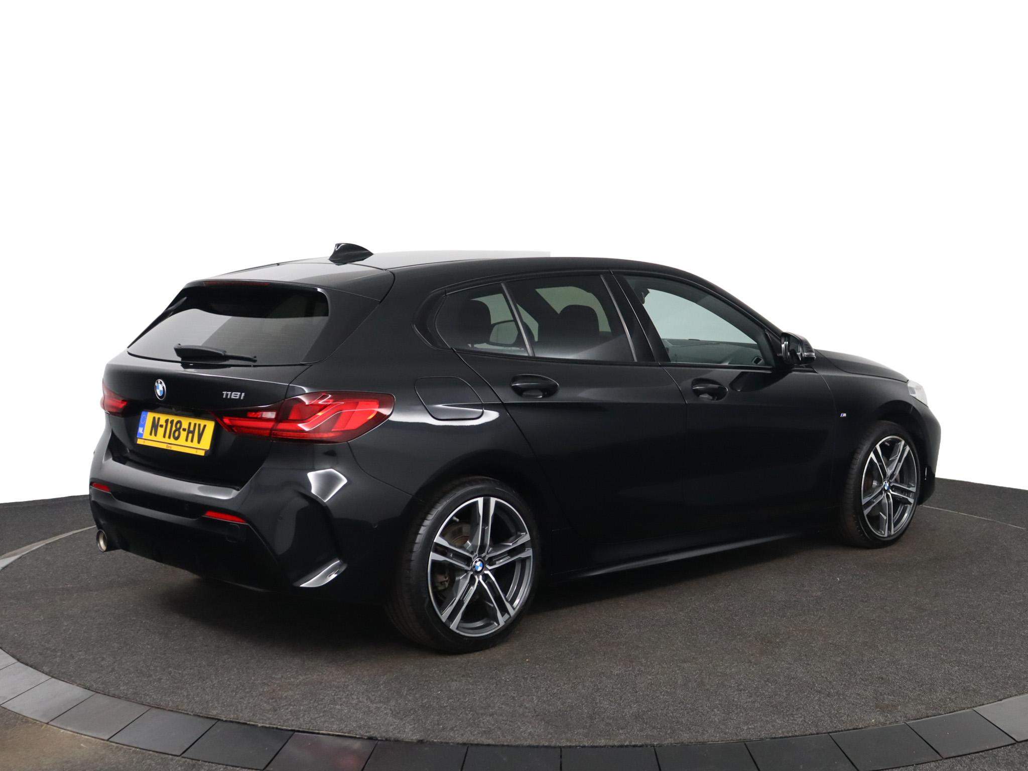 BMW 1 Serie 118i Executive Edition - Afbeelding 2