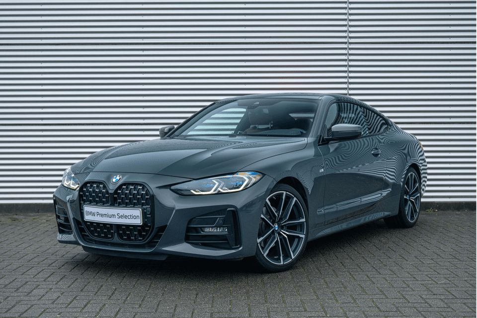 BMW 4 Serie Coupé 420i High Executive M Sport Automaat - Afbeelding 1