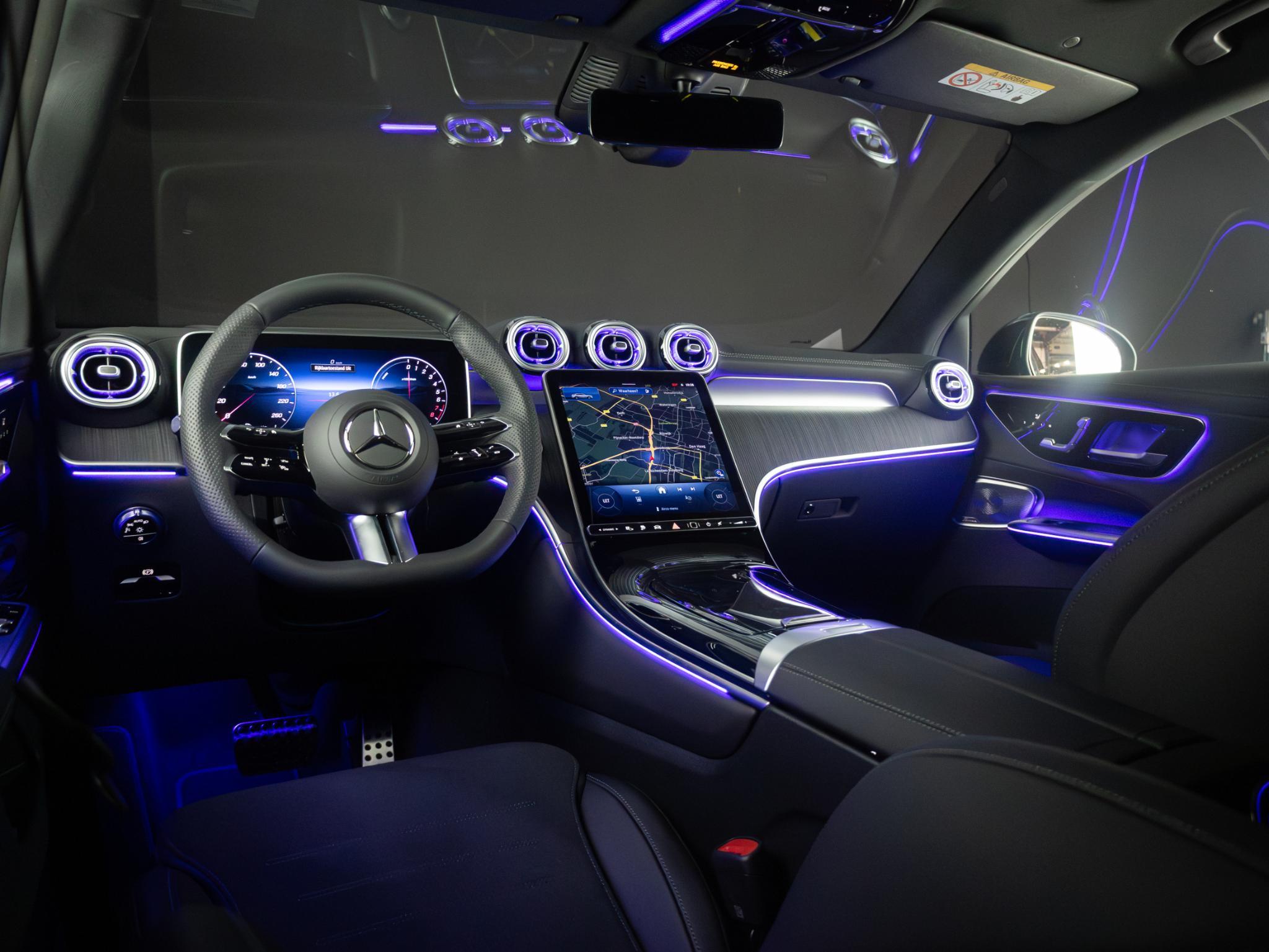 Mercedes-Benz GLC Coupé 300e 4MATIC AMG Line - Afbeelding 3