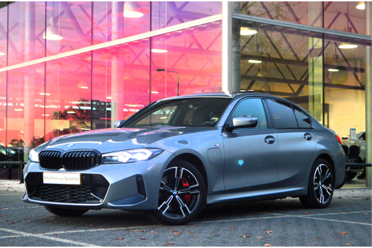 BMW 3 Serie 330e M Sport Automaat