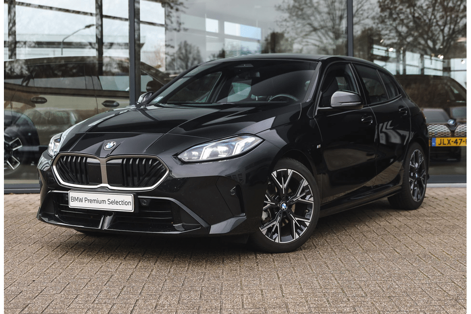 BMW 1 Serie 120 M Sport Automaat - Afbeelding 1