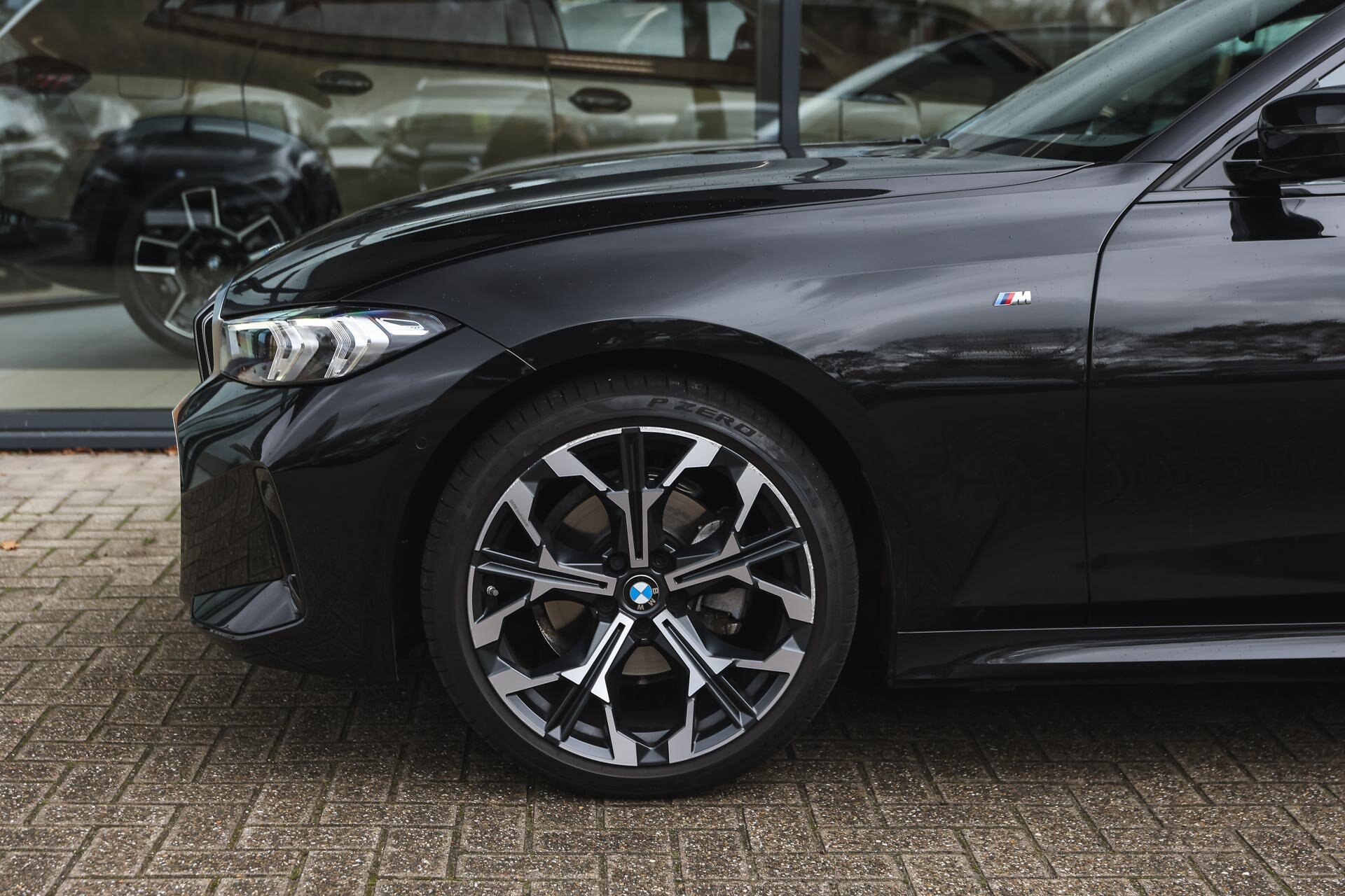 BMW 3 Serie Touring 320i M Sport Automaat - Afbeelding 5