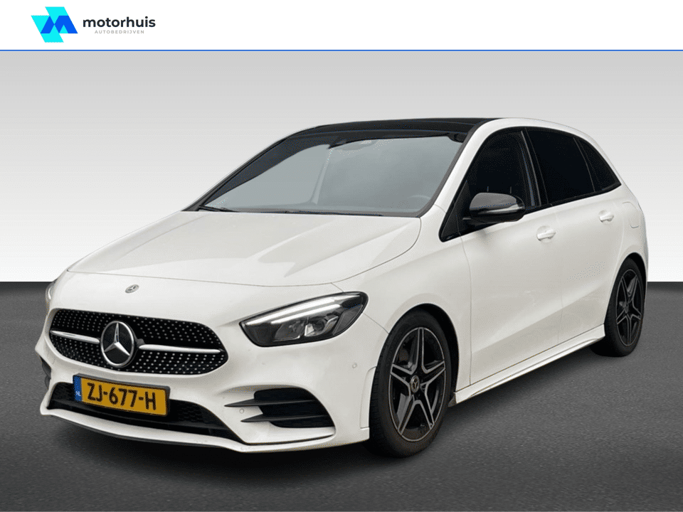 Mercedes-Benz B-Klasse B180 136PK AUTOMAAT SOLUTION AMG PANO WIDESCREEN LED CAMERA WINTERPACK TREKHAAK - Afbeelding 1