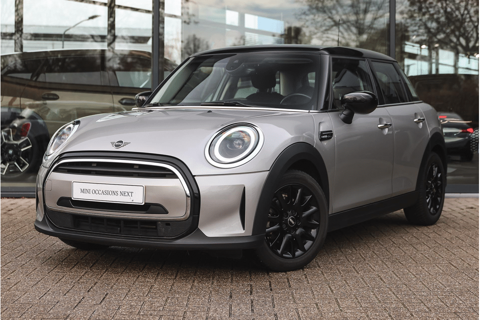 MINI Cooper Classic Automaat - Afbeelding 1