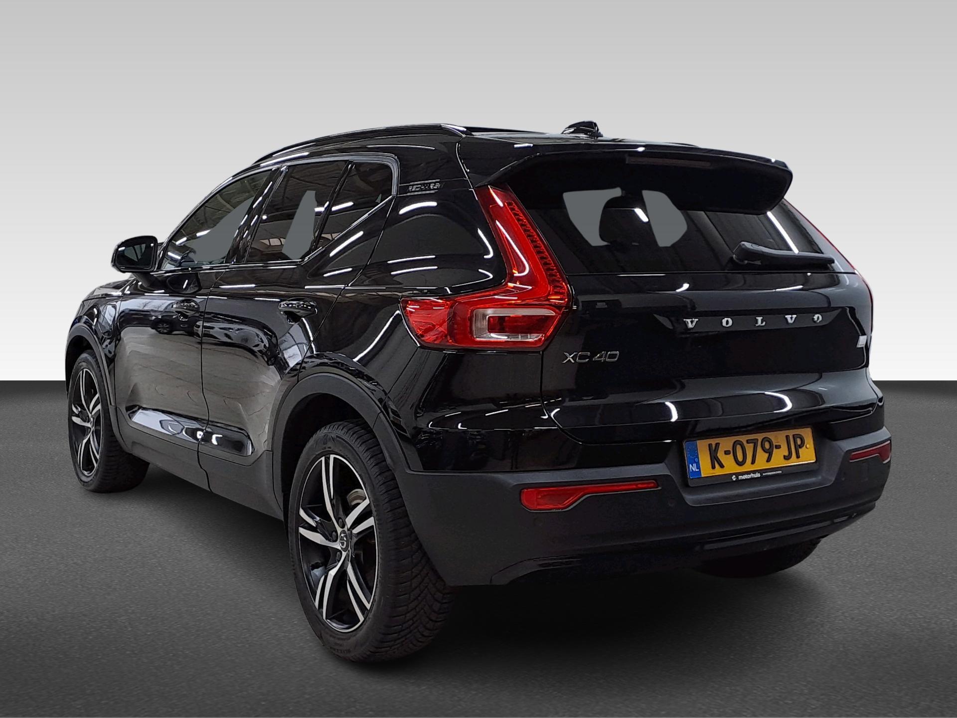Volvo XC40 T4 Twin Engine PHEV 211PK AUTOMAAT R-DESIGN PANO HARMAN SOUND FULL LED NAVI - Afbeelding 3
