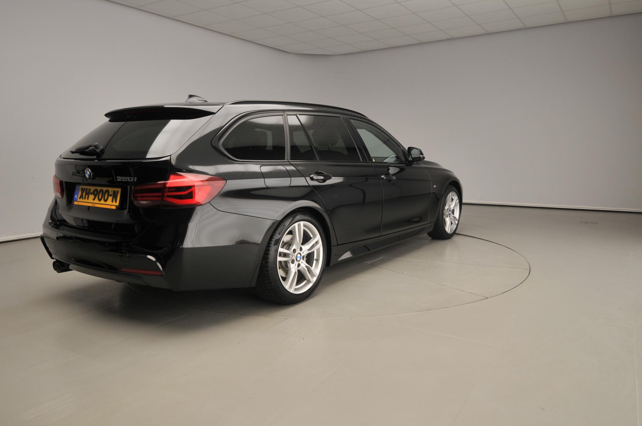 BMW 3 Serie Touring 320i - Afbeelding 2