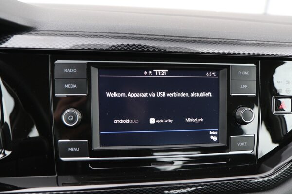 Apple Carplay/Android Auto