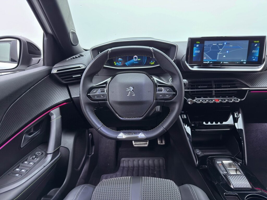 Peugeot e-2008 EV GT 50 kWh | All seasons | Private lease €399 p.m. - Afbeelding 3