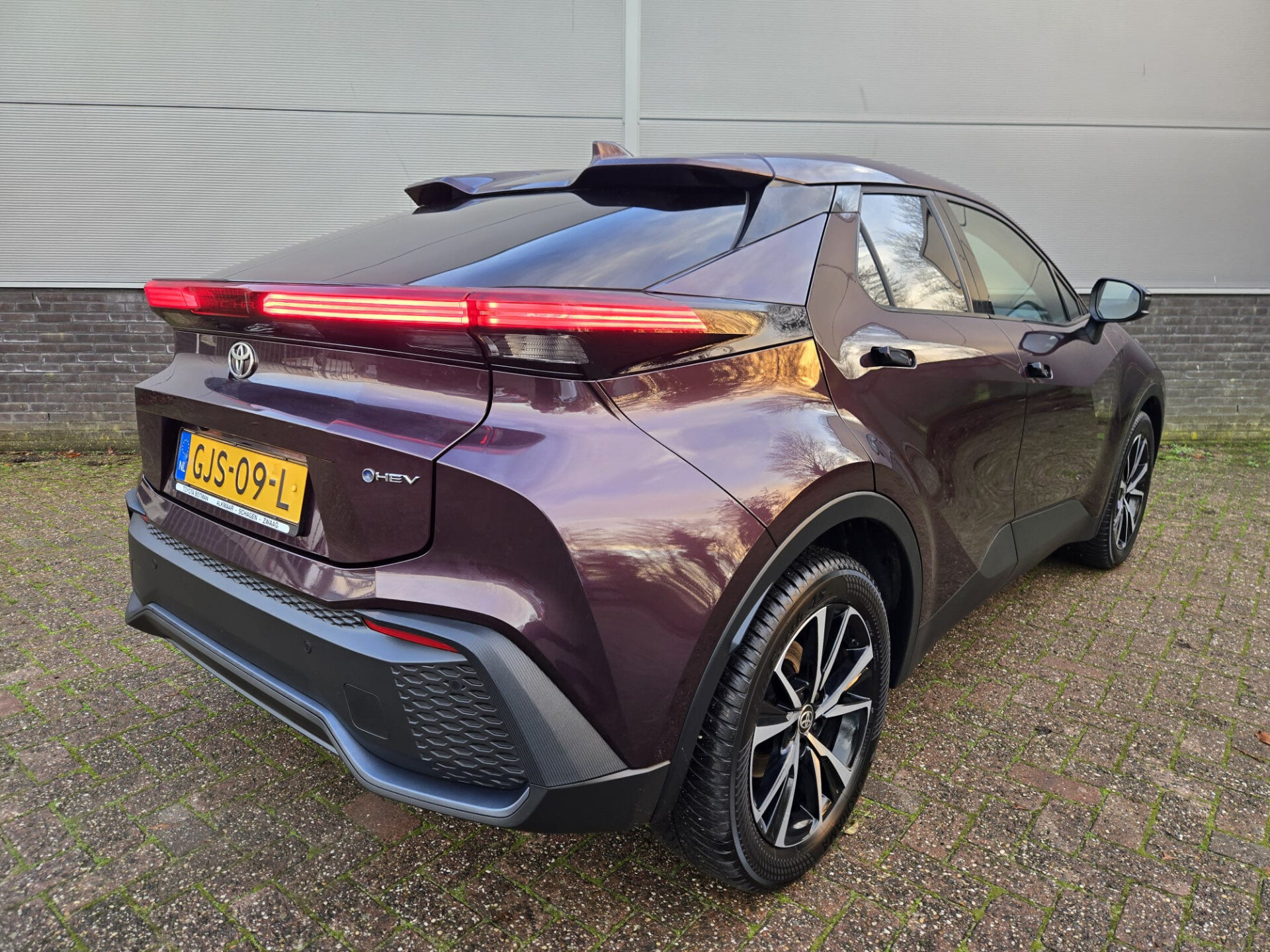Toyota C-HR 1.8 Hybrid 140 Dynamic - Afbeelding 2
